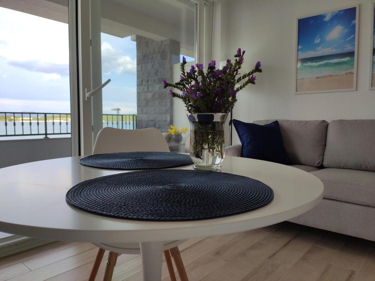 Apartmani Sara 2 ベティナ エクステリア 写真